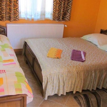 Horvath Apartmanhaz Orosháza Екстериор снимка