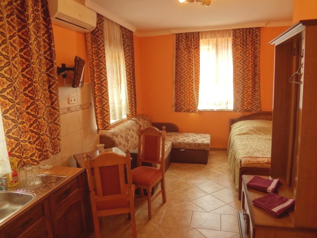 Horvath Apartmanhaz Orosháza Екстериор снимка