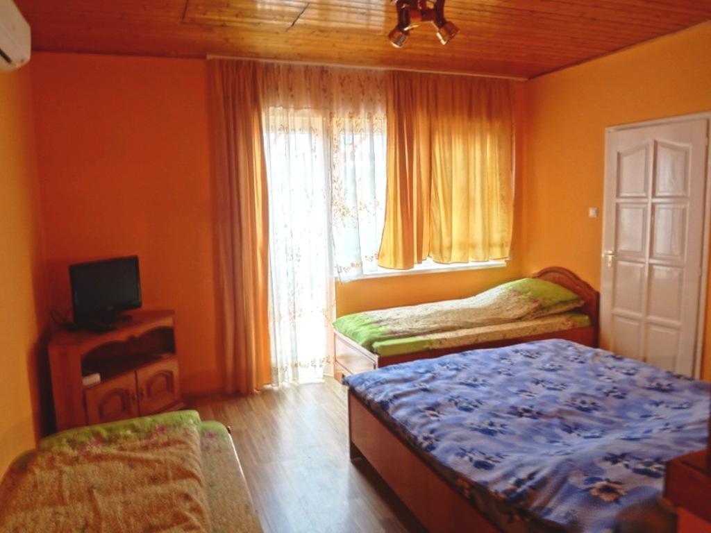 Horvath Apartmanhaz Orosháza Екстериор снимка